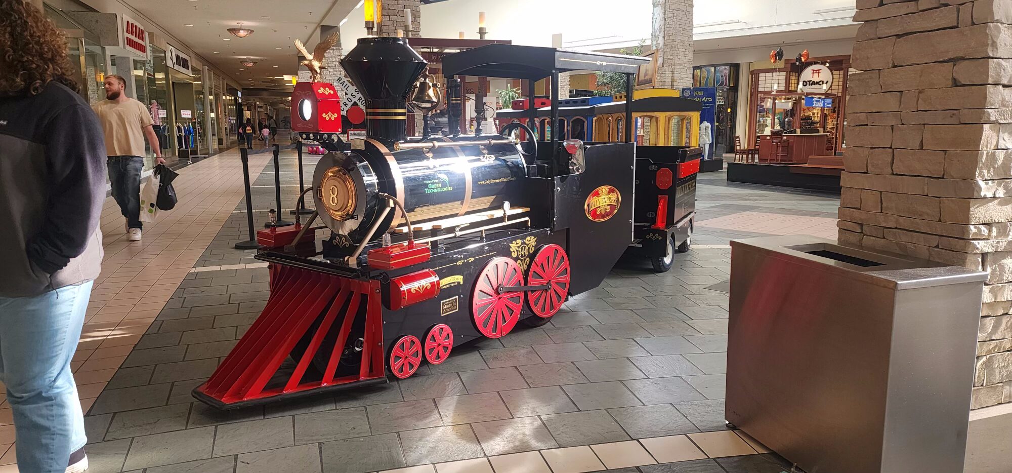 Trackless Train: Bellatori – Electric